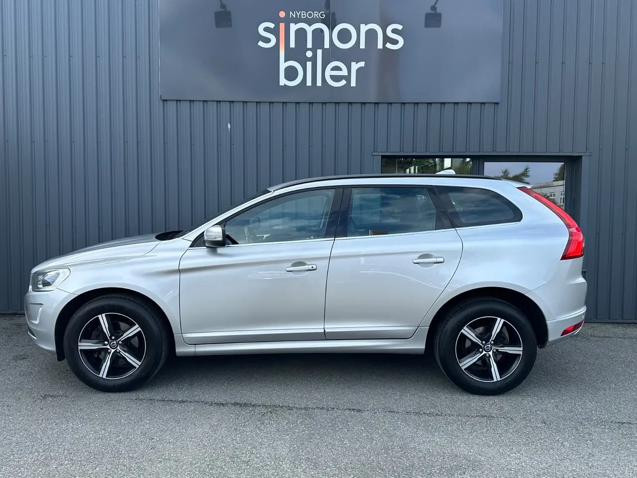 Billede 2 - Volvo XC60 2,0 D4 181 Momentum aut.