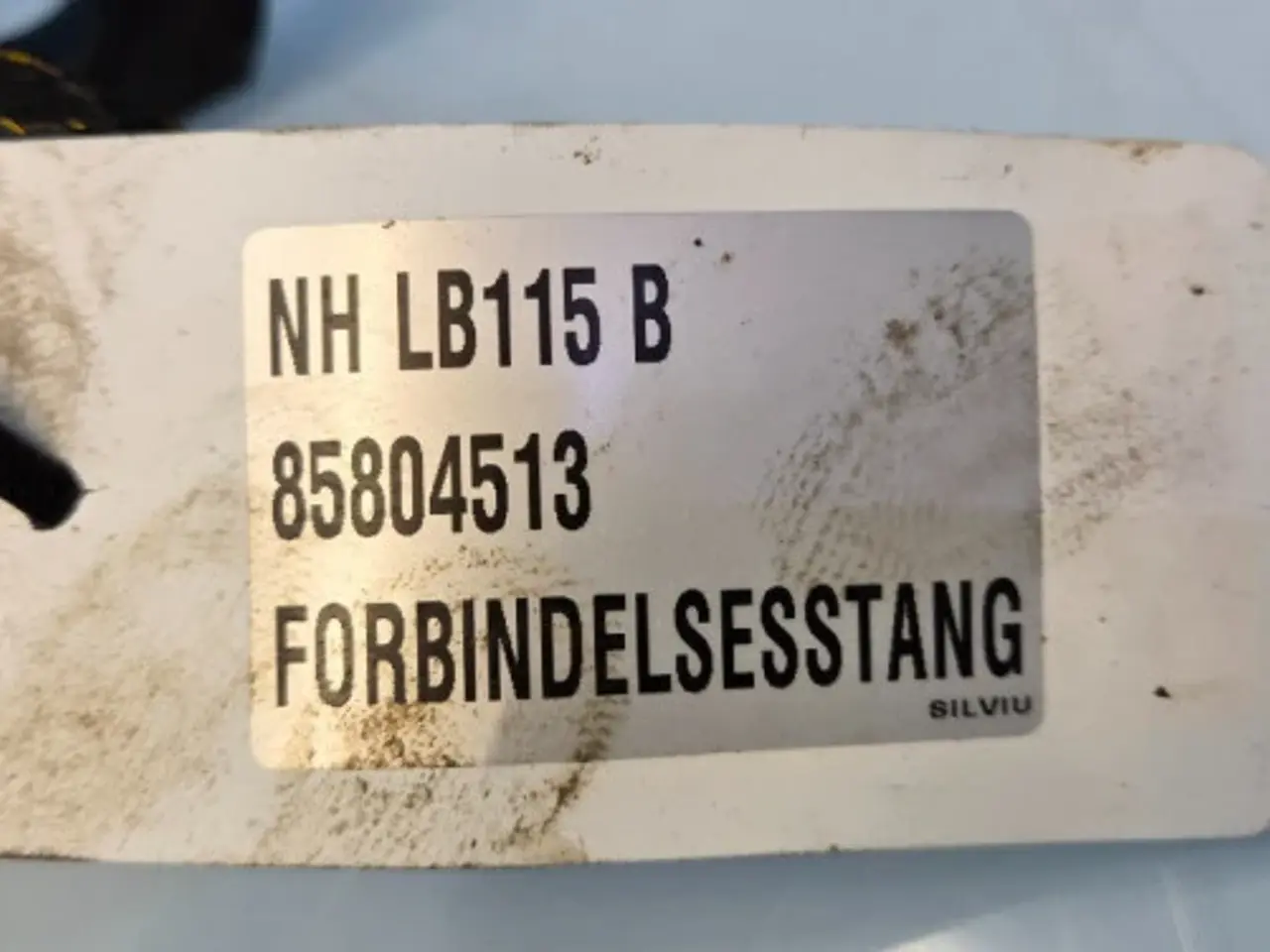 Billede 13 - New Holland LB115B Forbidelsesstang 85804513
