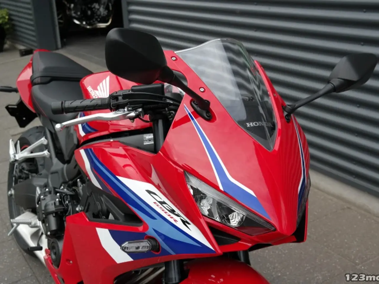 Billede 12 - Honda CBR 650 RC MC-SYD BYTTER GERNE  5 ÅRS FABRIKS GARANTI