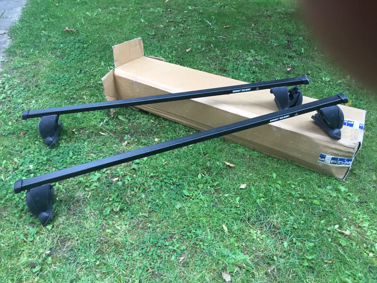 Billede 2 - Thule tagbøjler
