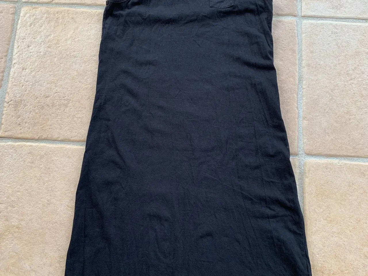 Billede 1 - H&M kjole str. 170