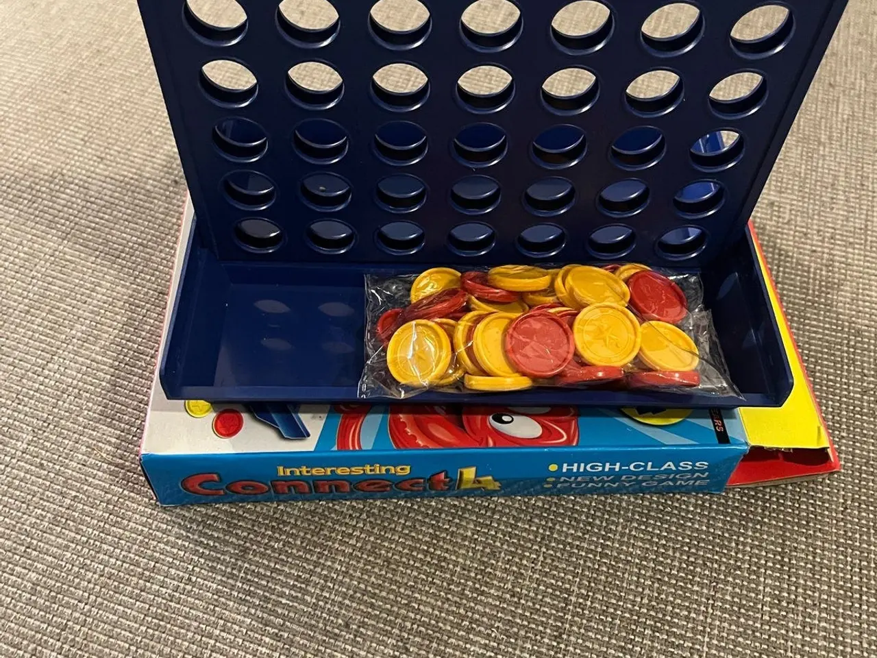 Billede 2 - 4 på stribe, Strategi, brætspil