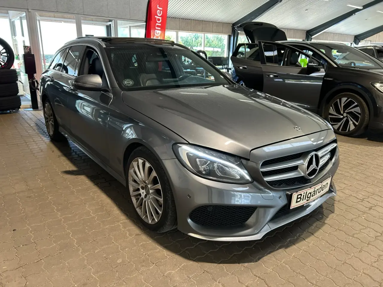 Billede 3 - Mercedes C220 d 2,2 AMG Line stc. aut.