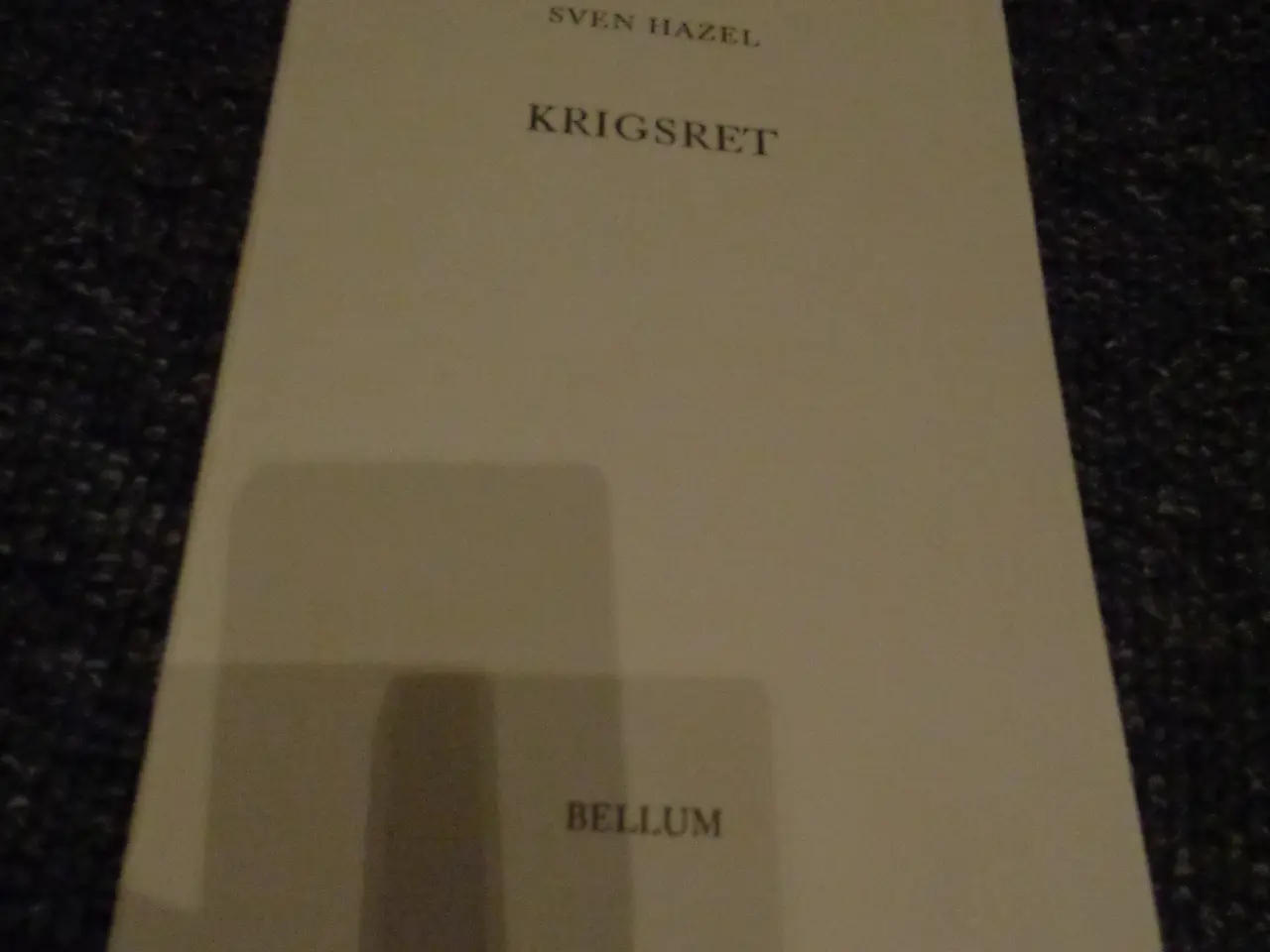 Billede 1 - Krigsret af Sven Hazels