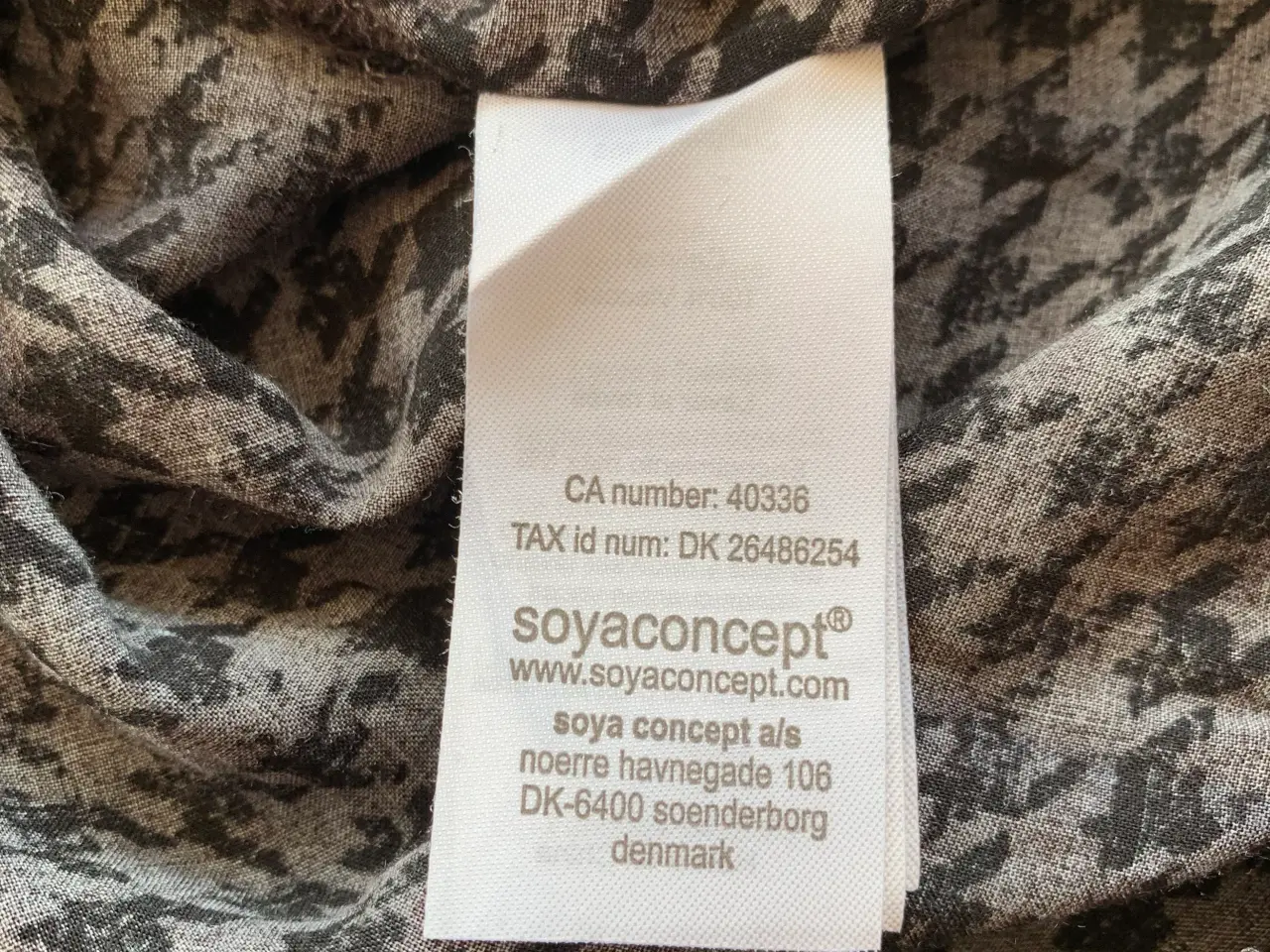 Billede 6 - Soyaconcept bluse str. XL
