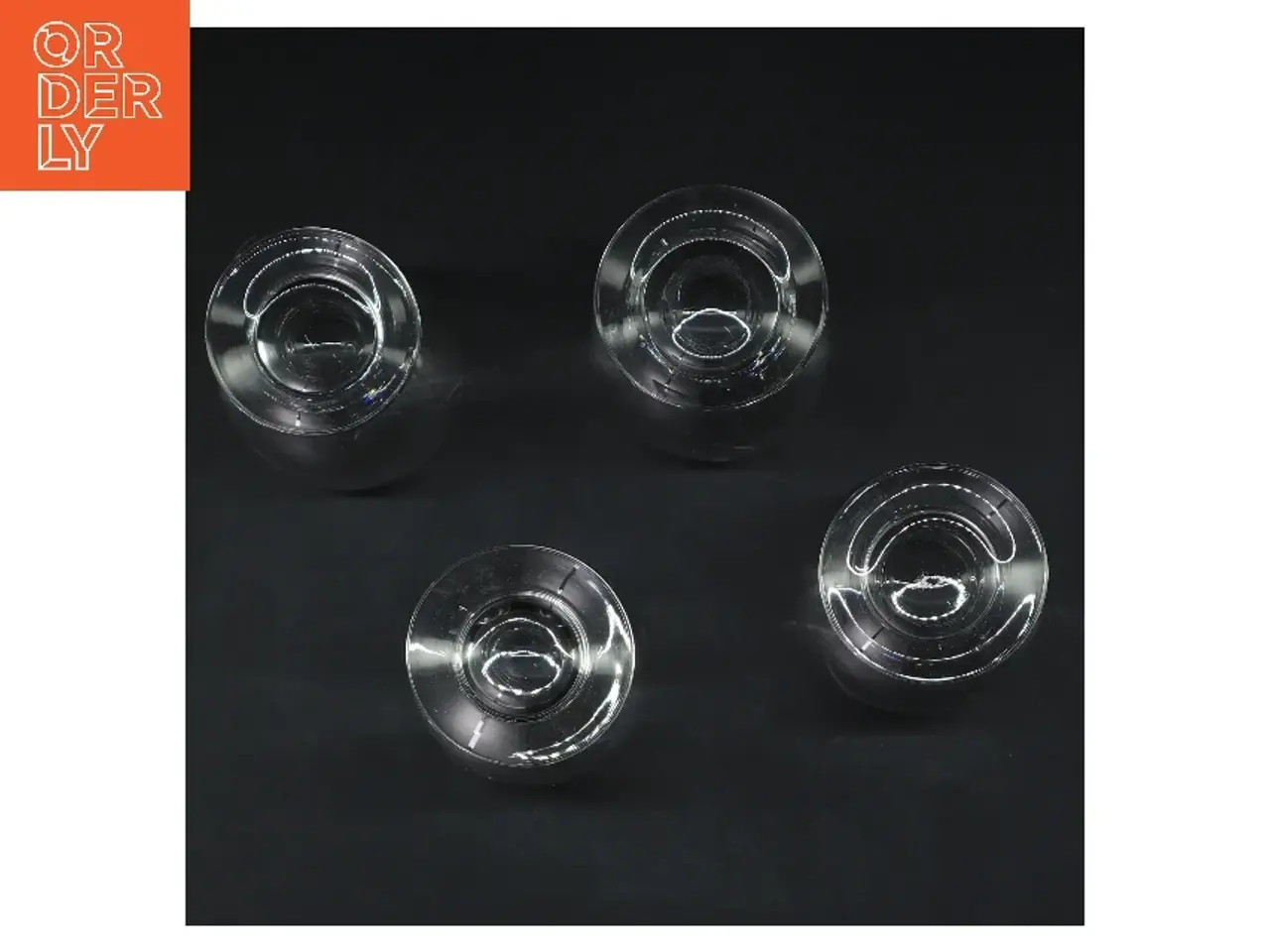 Billede 3 - Sæt af 4 ølglas ( Ø 6,5 cm længde 10,5 cm)