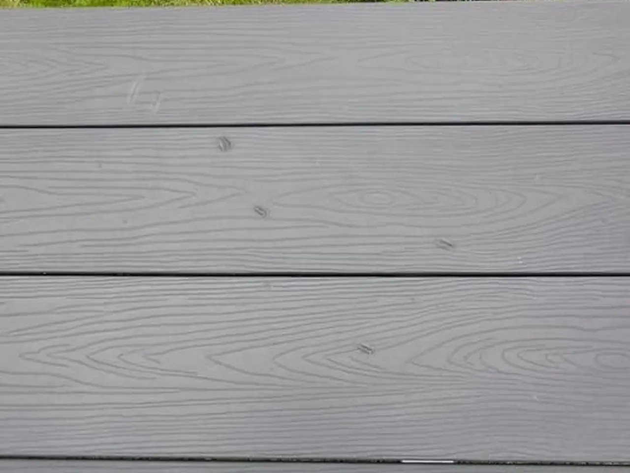 Billede 7 - Pænt havebord . mærke : Living Elements. Kun 300