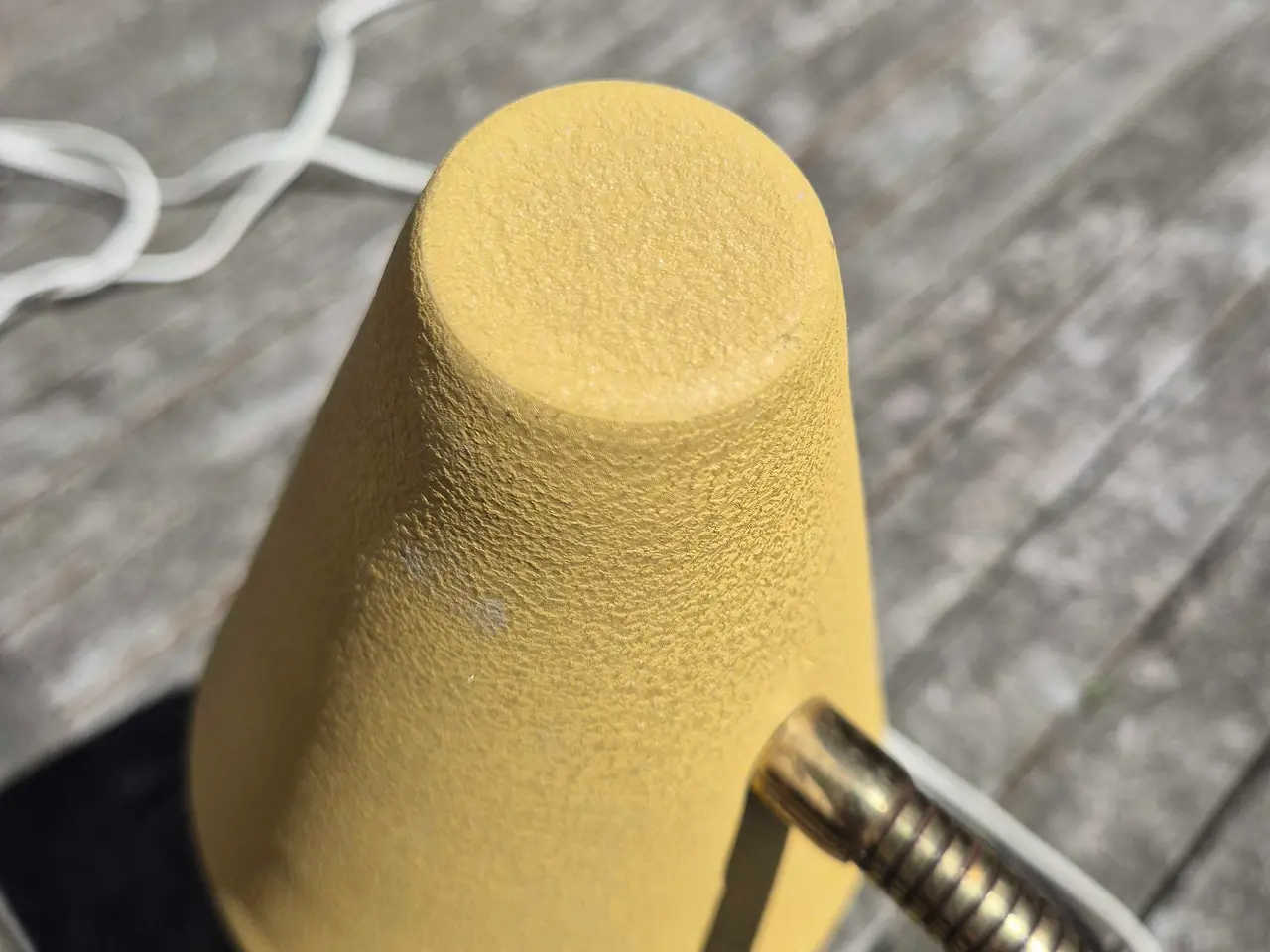 Billede 8 - Gul bordlampe i krympelak 