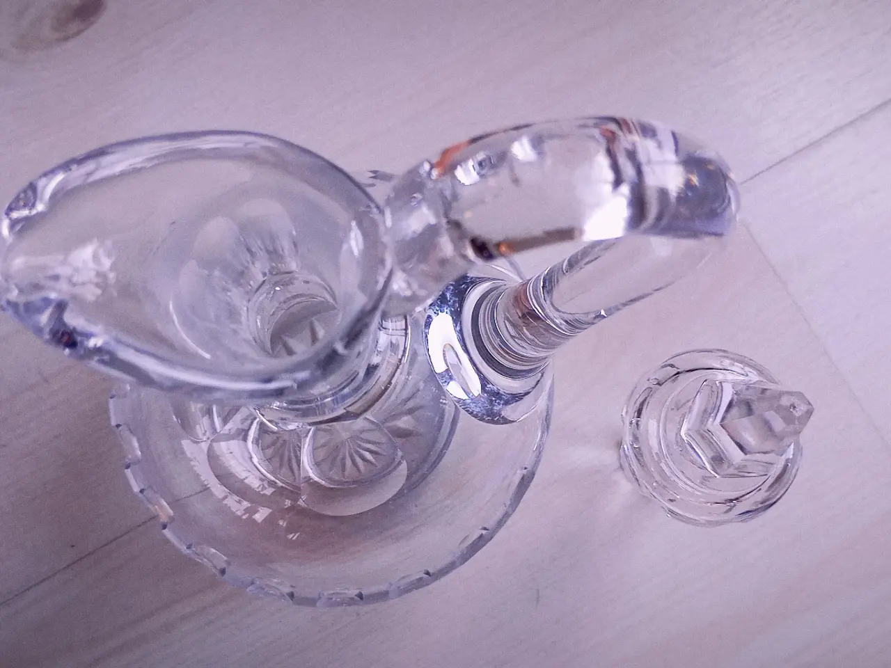 Billede 12 - Karaffel i slebet glas. Højde 33 cm