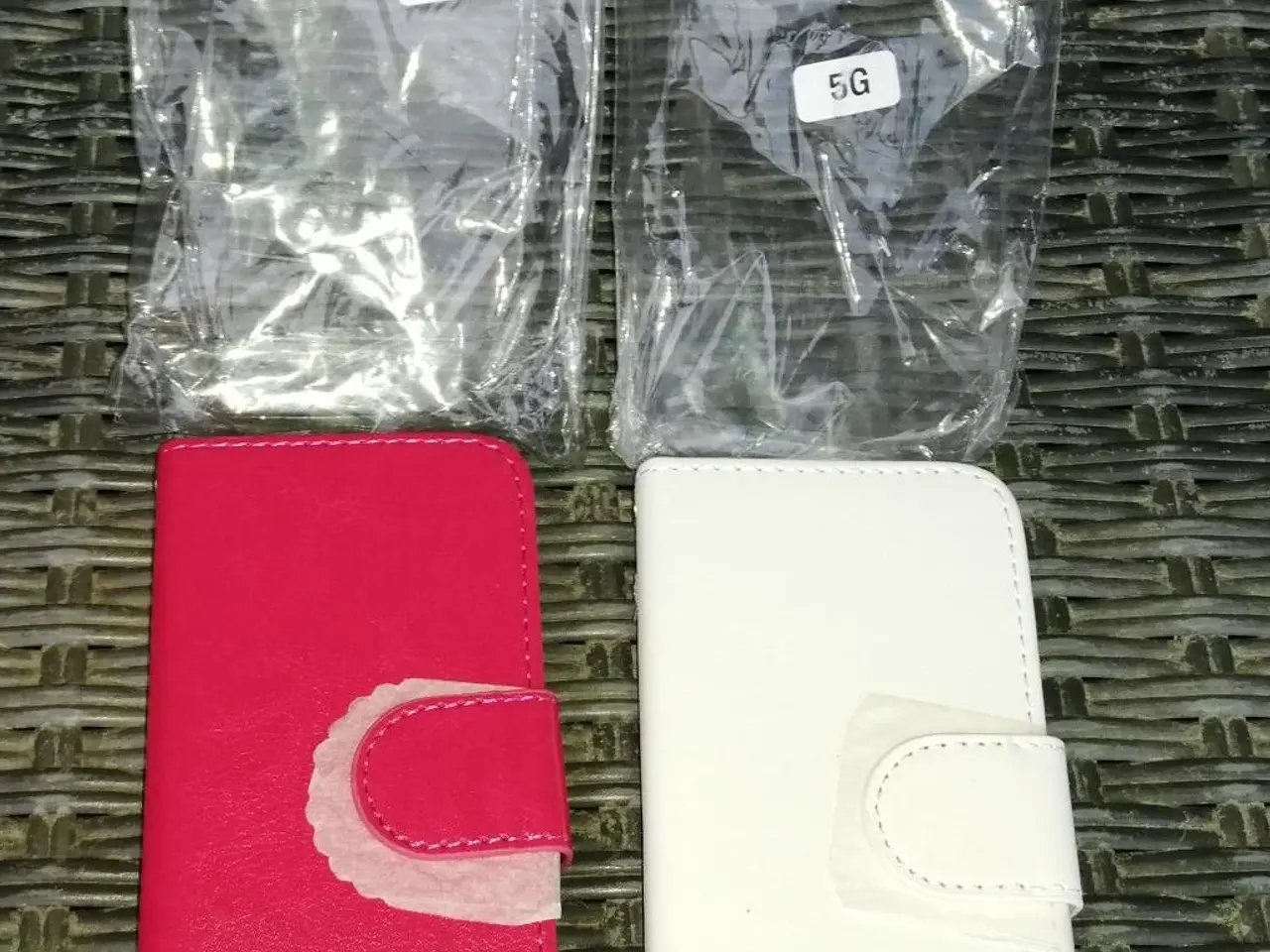 Billede 3 - 2 NYE IPHONE 5/5S/SE COVERS TIL KORT I SKIND