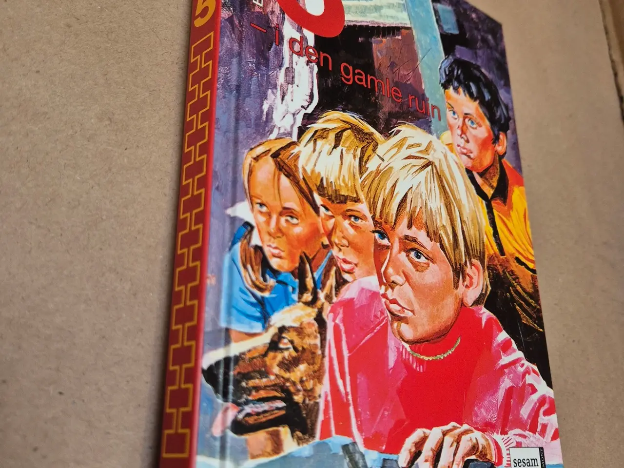 Billede 2 - De 5 i den gamle ruin – Enid Blyton