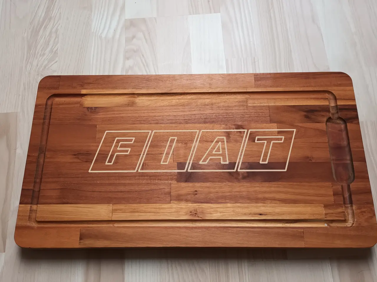 Billede 1 - Skærebræt Fiat.