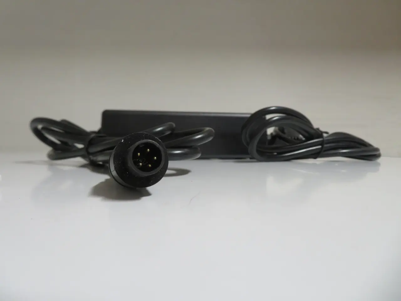 Billede 4 - Batterioplader til El cykler (Batavus)