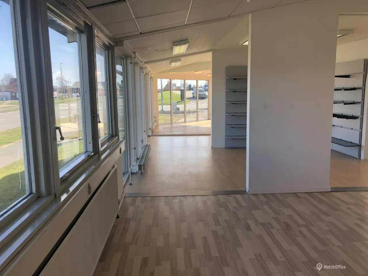 Billede 10 - Synligt erhvervslejemål på 250 m2 i Struer - Ideelt til butik.. showroom eller lager