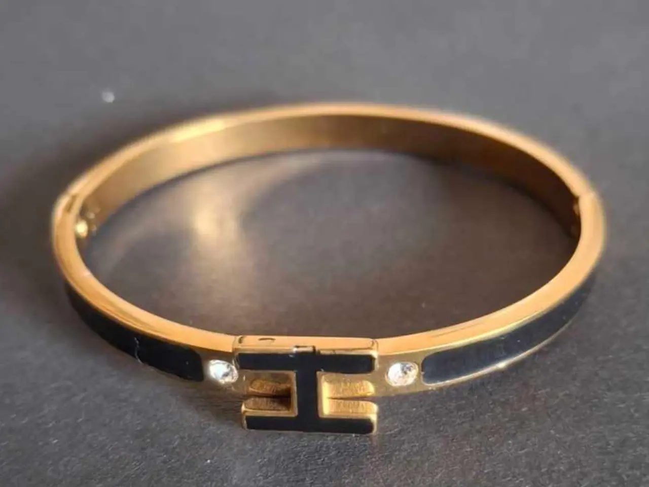 Billede 6 - Armring med H 