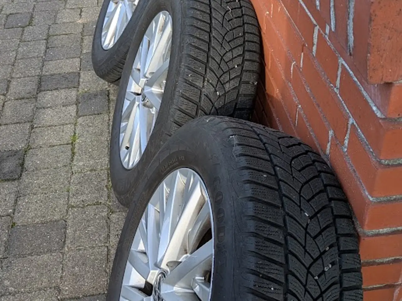 Billede 3 - Originale VW T-ROC fælge med vinterdæk