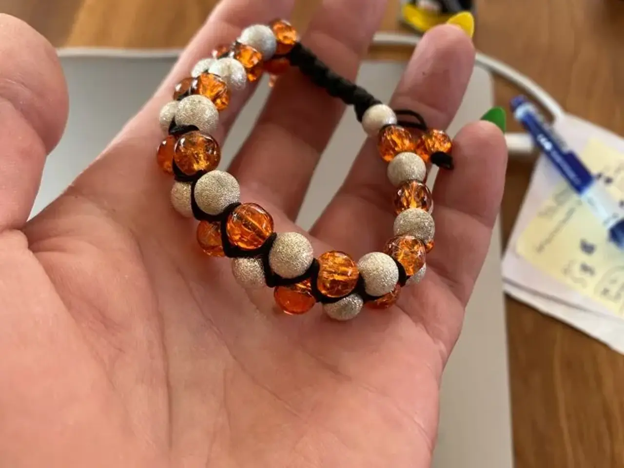 Billede 8 - Nye knyttede armbånd