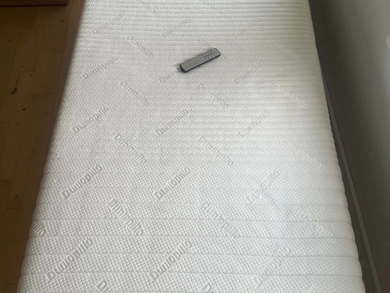 Billede 3 - Hilding elevationsseng med Dunlopillo madras.