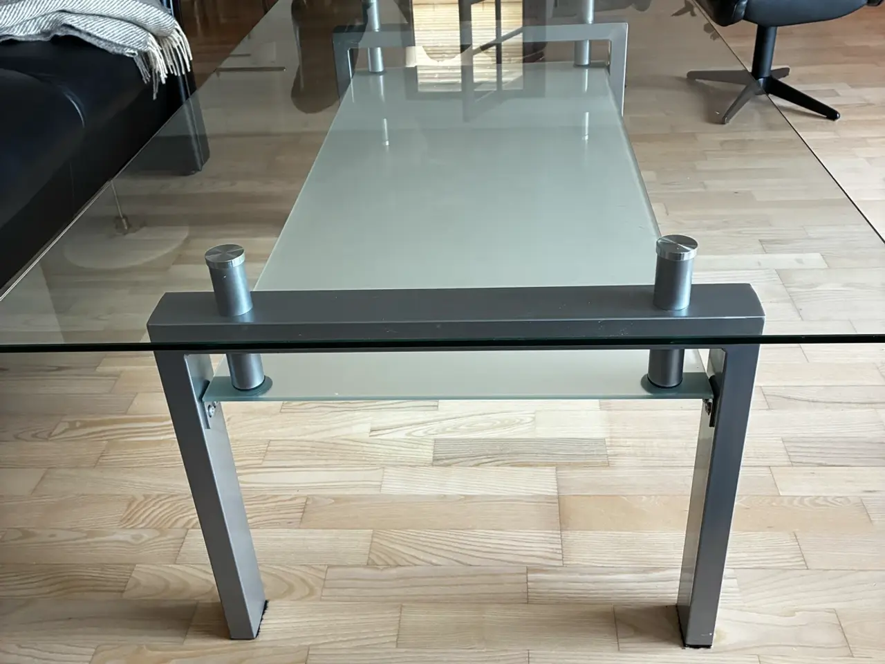 Billede 3 - Sofabord med glasplade