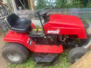 MTD plænetraktor 