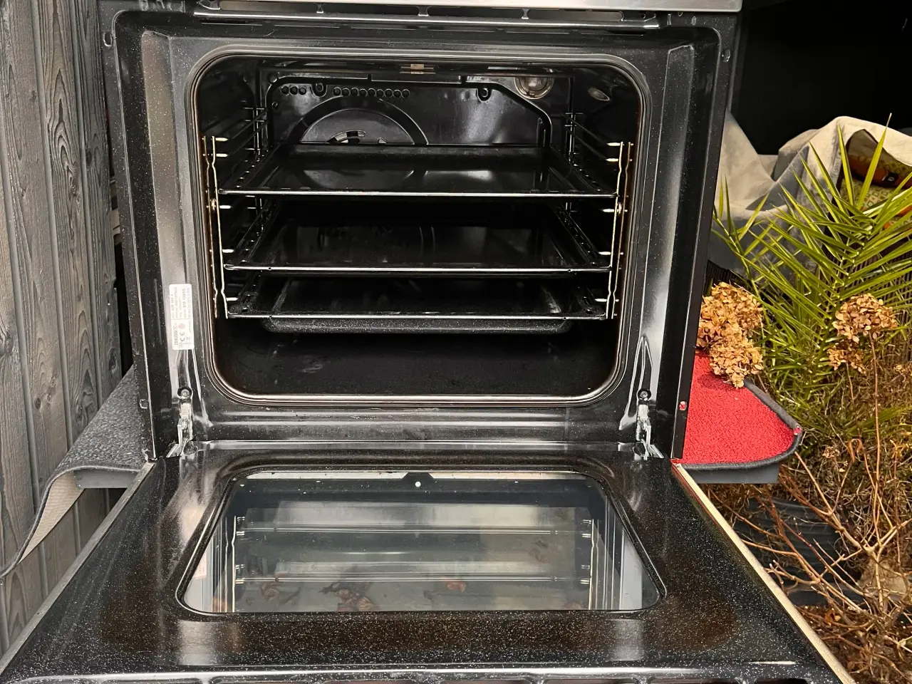 Billede 1 - Zanussi indbygningsovn.