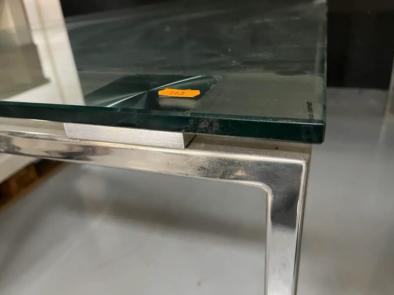 Billede 3 - Glasbord med metal ramme