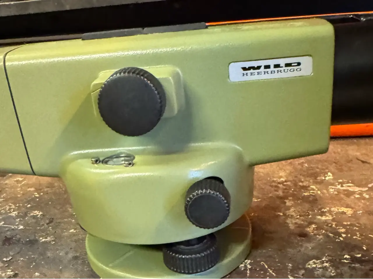Billede 1 - Wild Heerbrugg nivelleringsinstrument med stativ