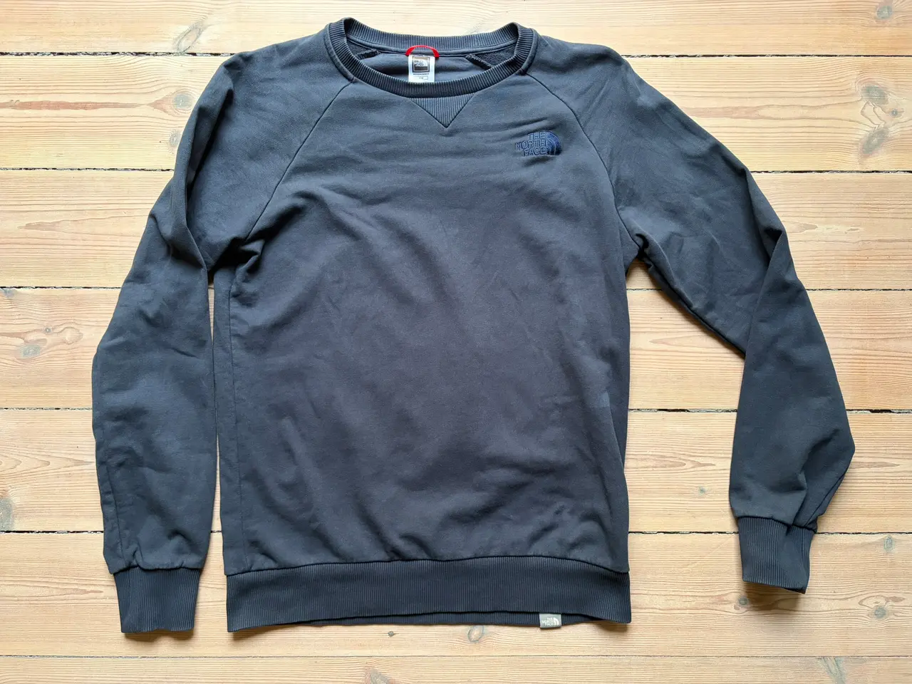 Billede 1 - The North Face sweatshirt str. M, mørkeblå