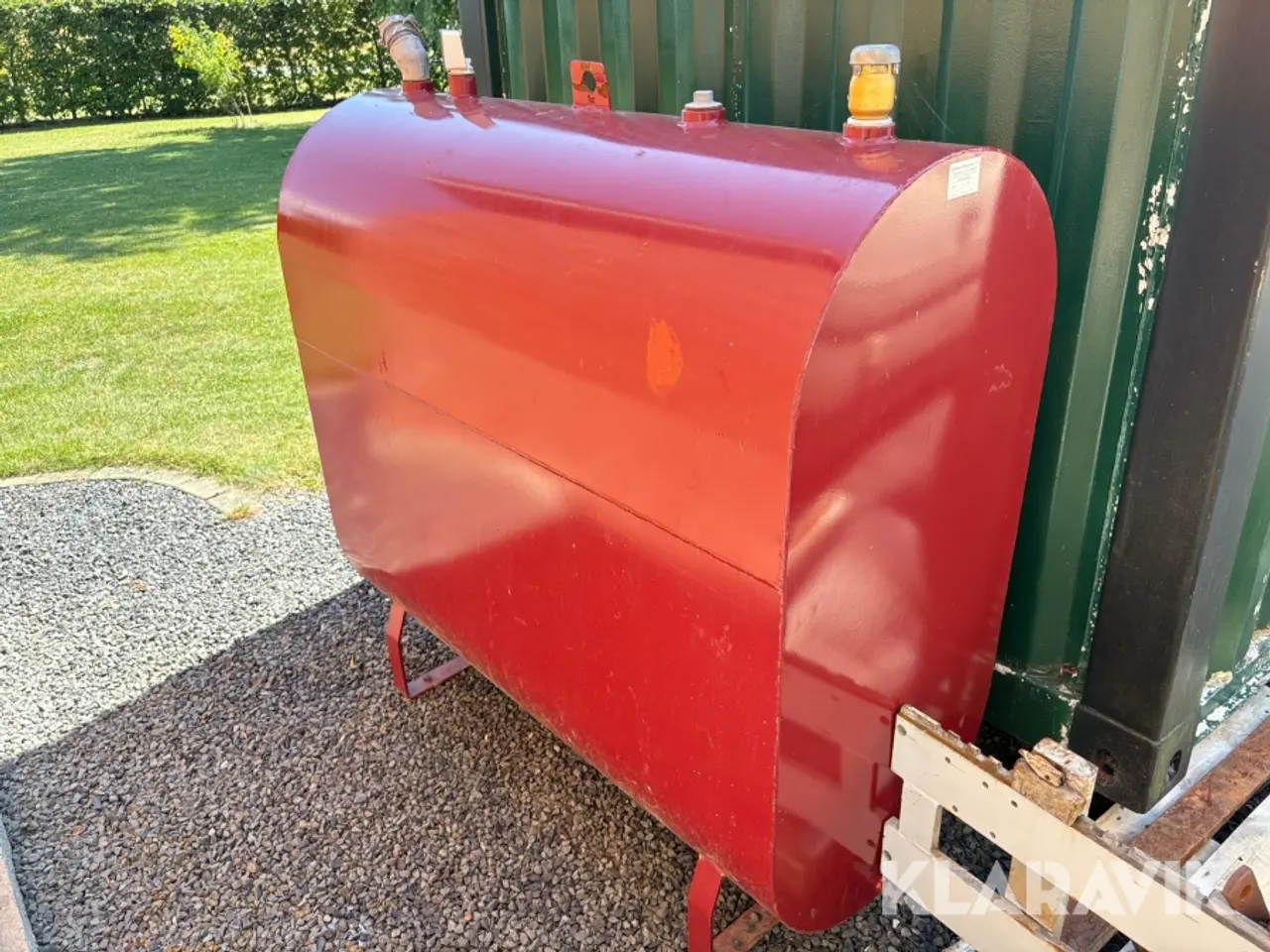 Billede 2 - Olietank med varmluftfyr, 1.200 L