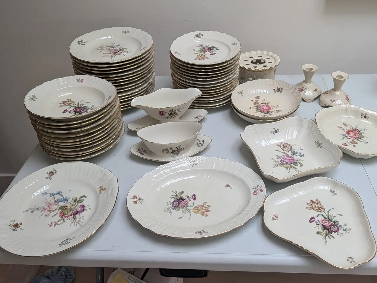 Billede 1 - Smukt Royal Copenhagen spisestel – 21 dele