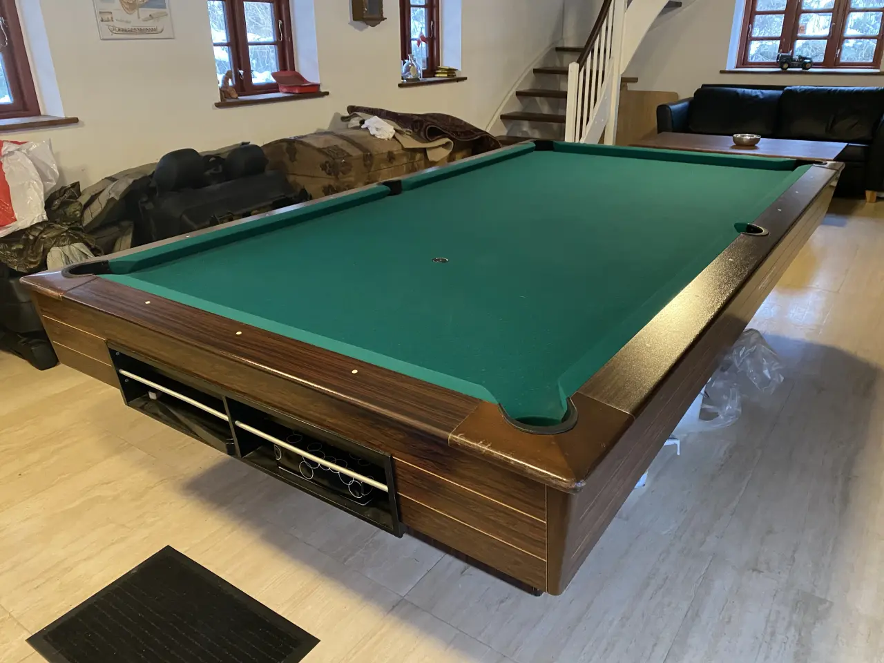 Billede 1 - Poolbord med udstyr - velholdt