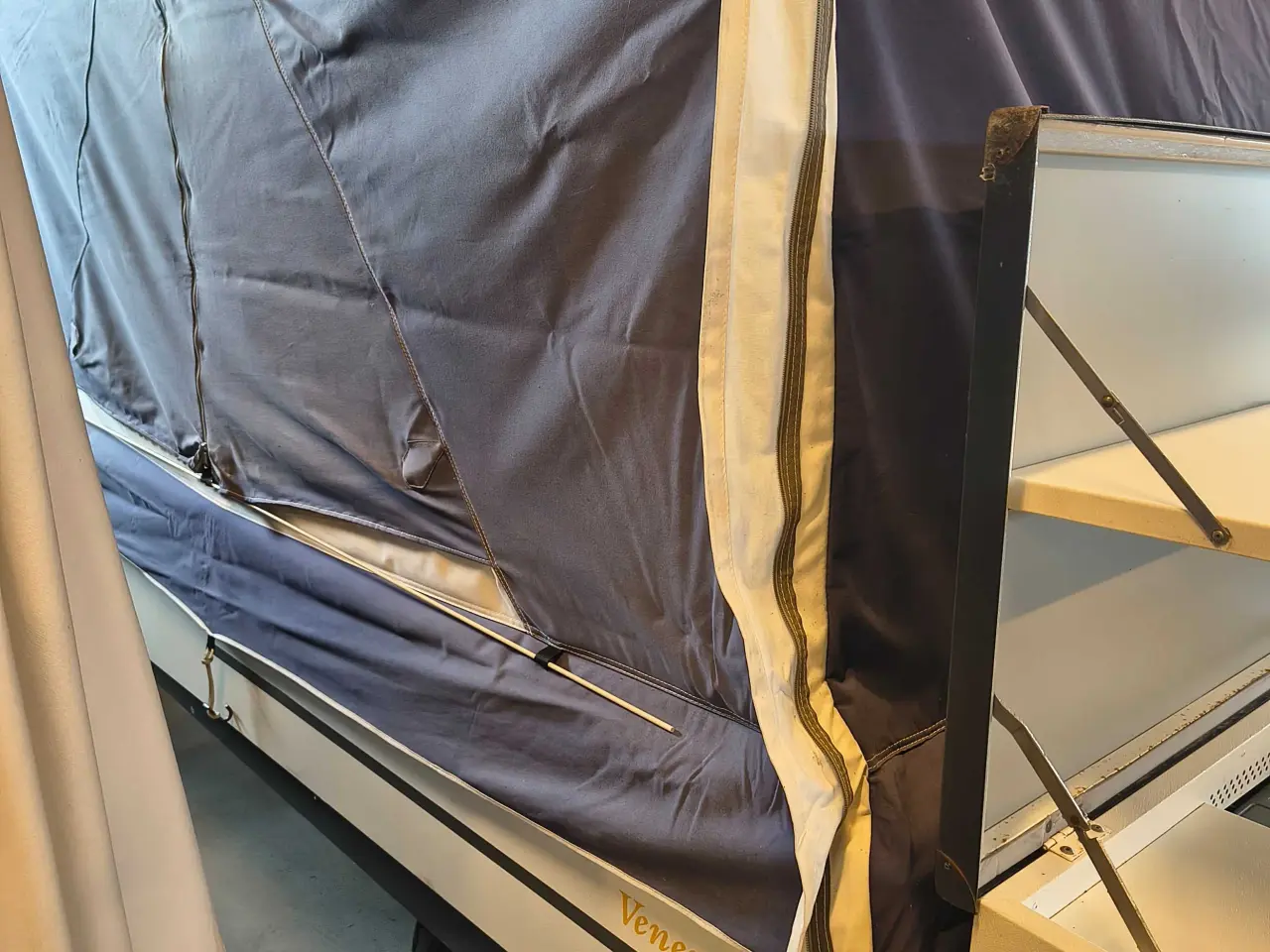 Billede 2 - Combi-camp Venezia med front box 
