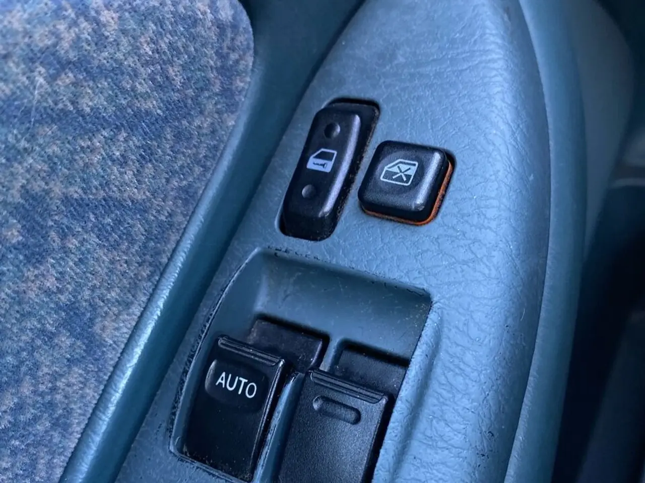 Billede 15 - Toyota Avensis 1,8 Linea Terra 110HK