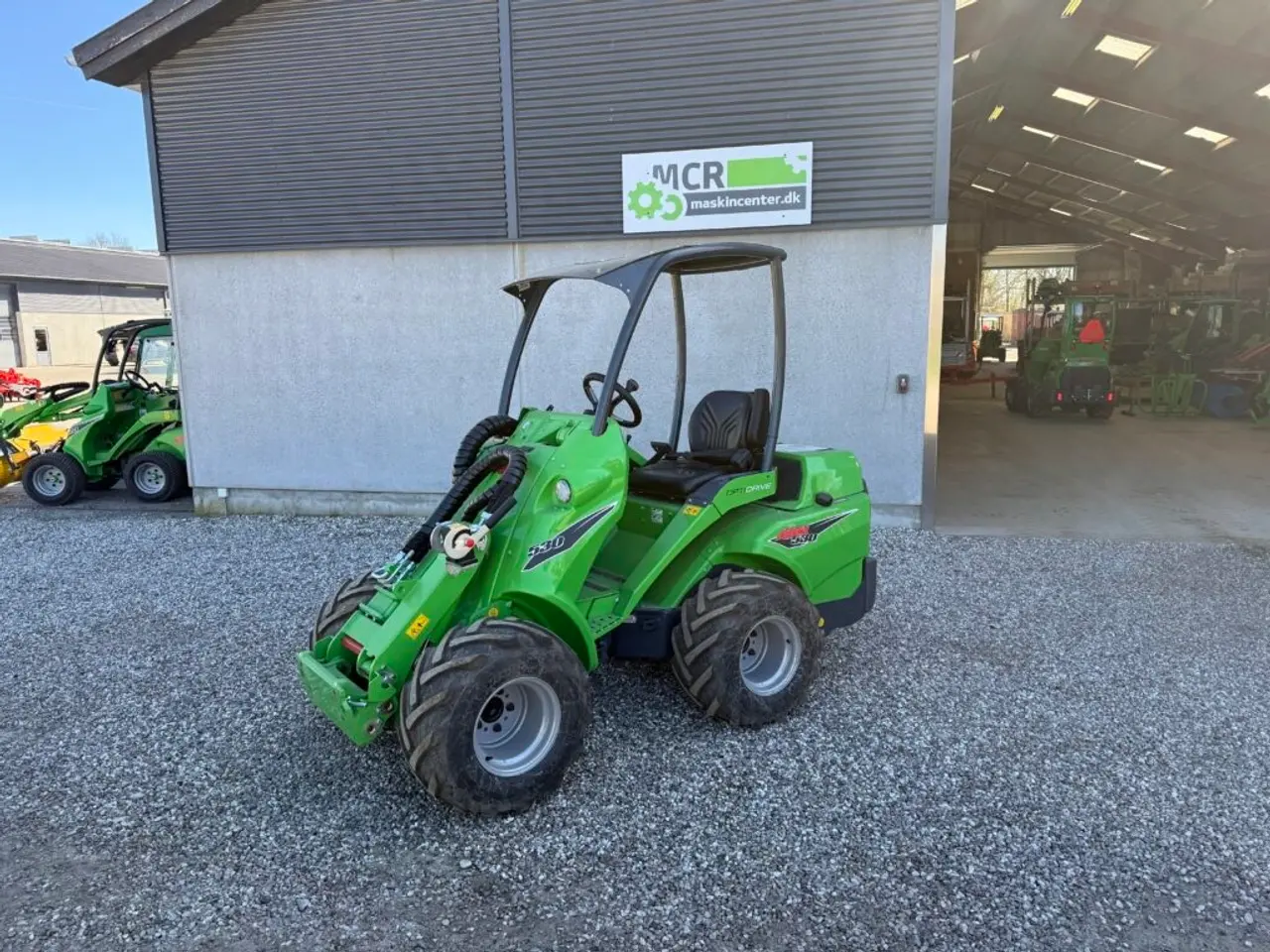 Billede 1 - Avant 530