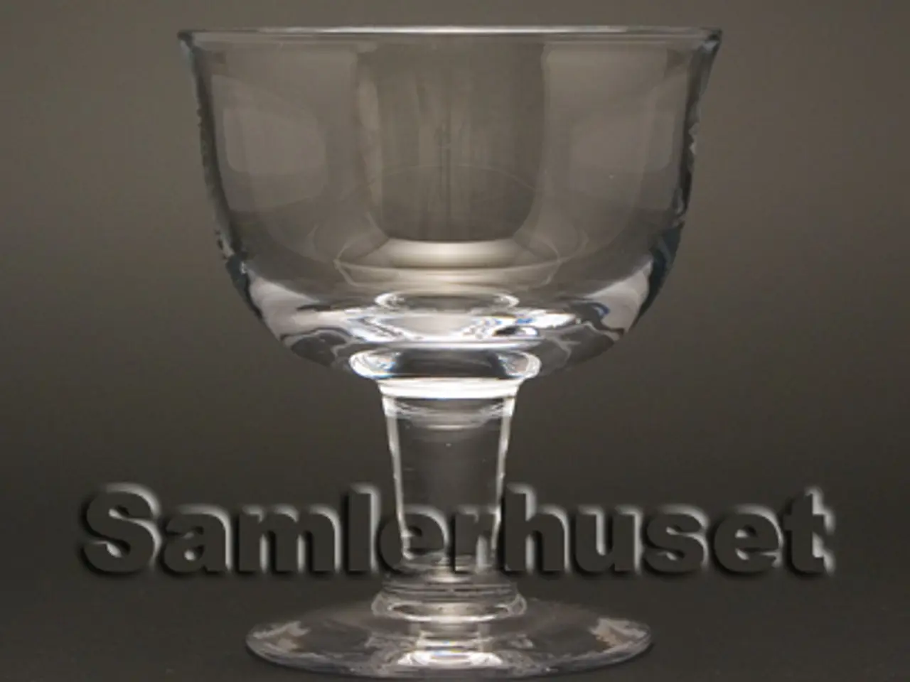 Billede 1 - Hvid Klokke Dessertglas. H:113 mm.