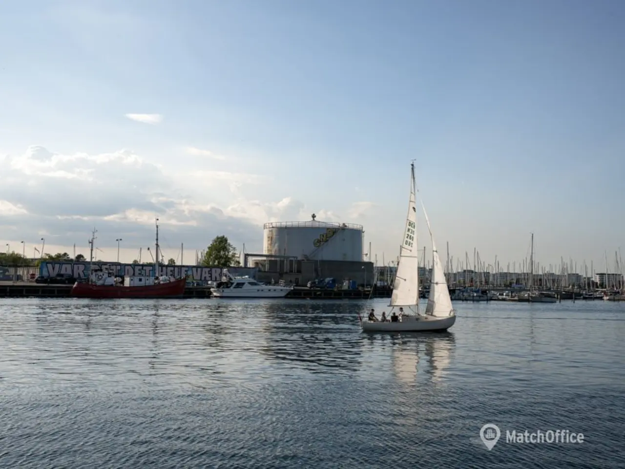 Billede 15 - Moderne kontor i historiske rammer ud til havnefronten og Svanemøllen