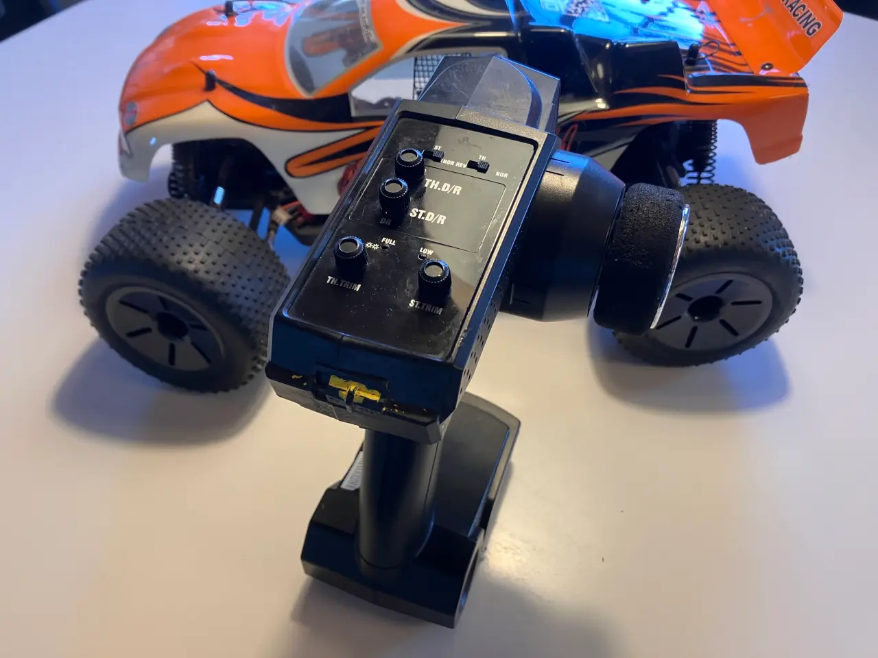 Billede 3 - Fjernstyret bil Maxam R10 Truggy