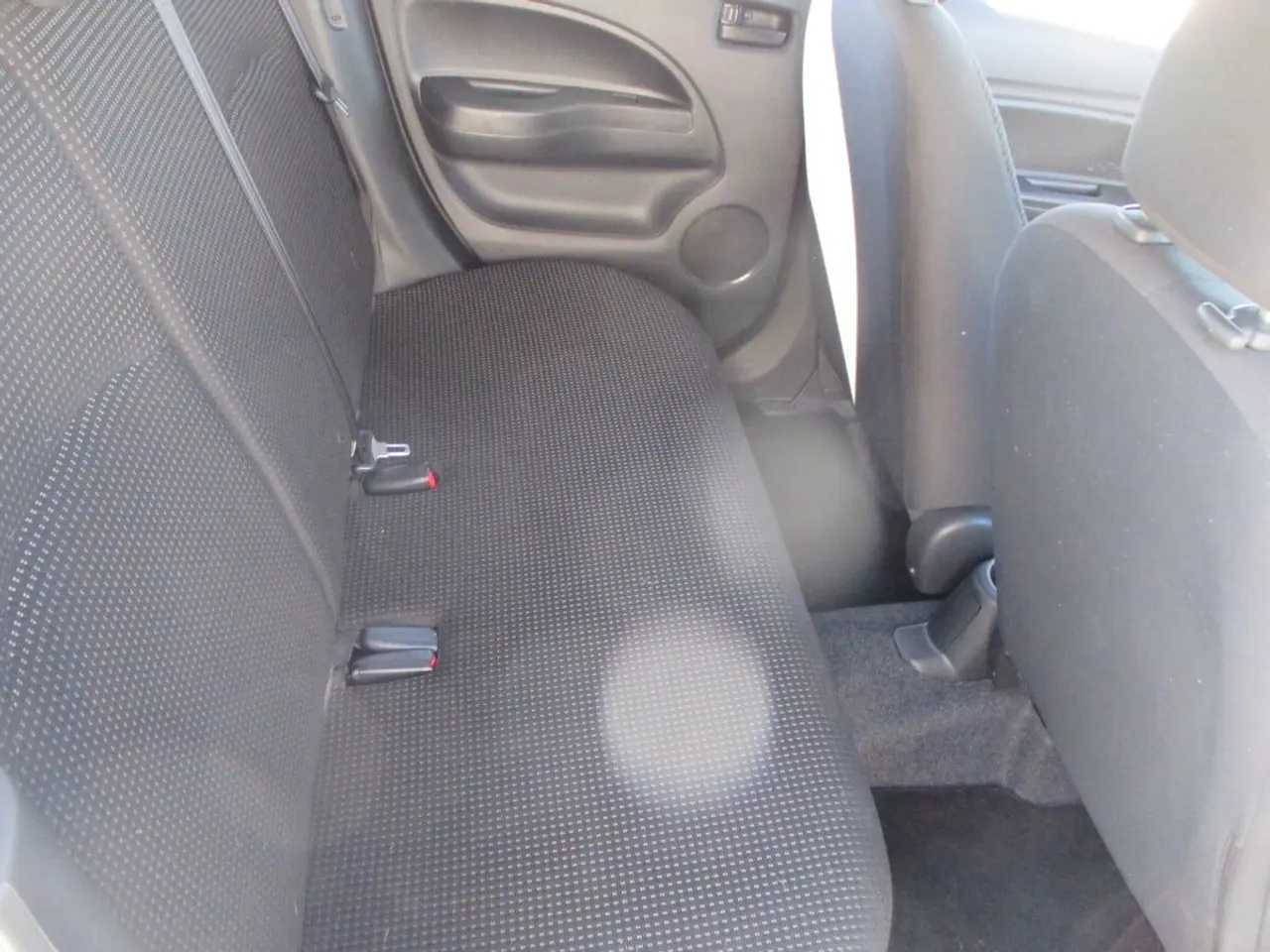 Billede 10 - Mitsubishi Space Star 1,2 Intense 80HK 5d
