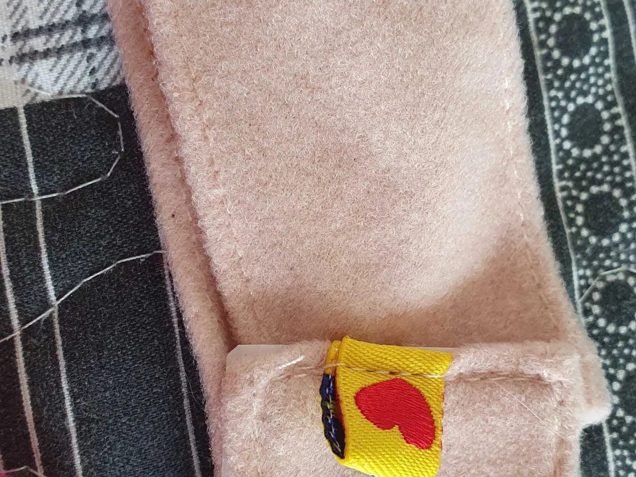 Billede 4 - Build-a-bear tøj