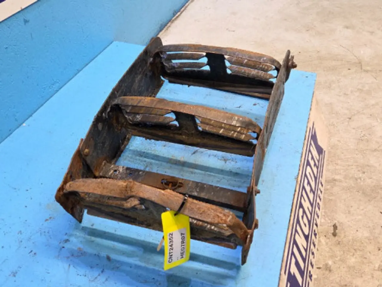 Billede 4 - New Holland T6030 Trinplade 87520018