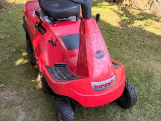 Kompakt og velkørende EuroTwin 10/72 havetraktor