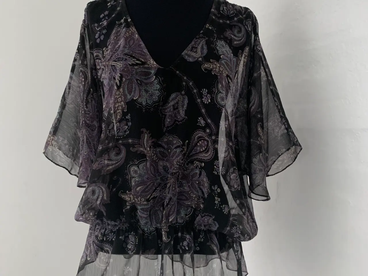 Billede 1 - Bluse str.38