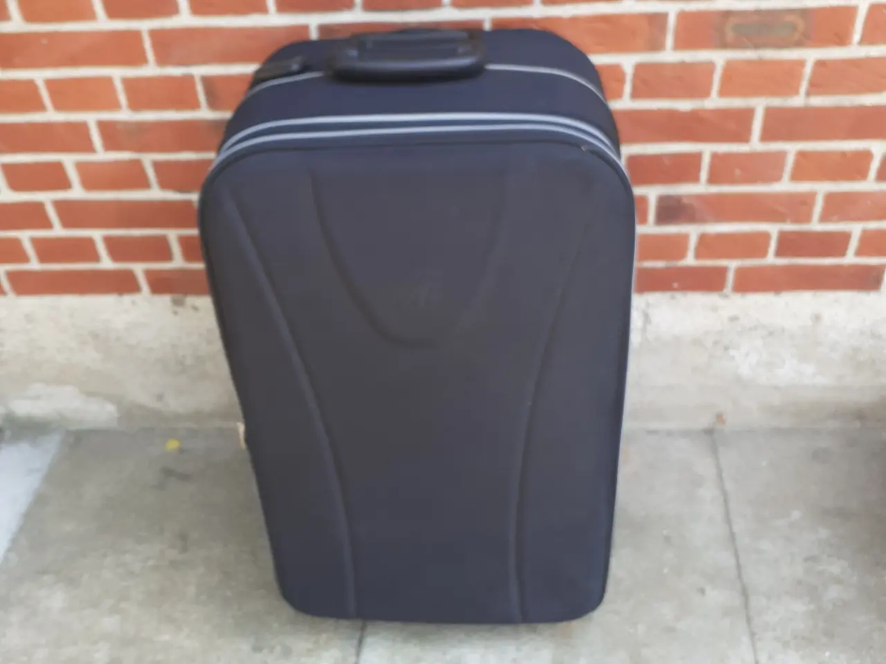 Billede 1 - kufferter pr stk 100,-