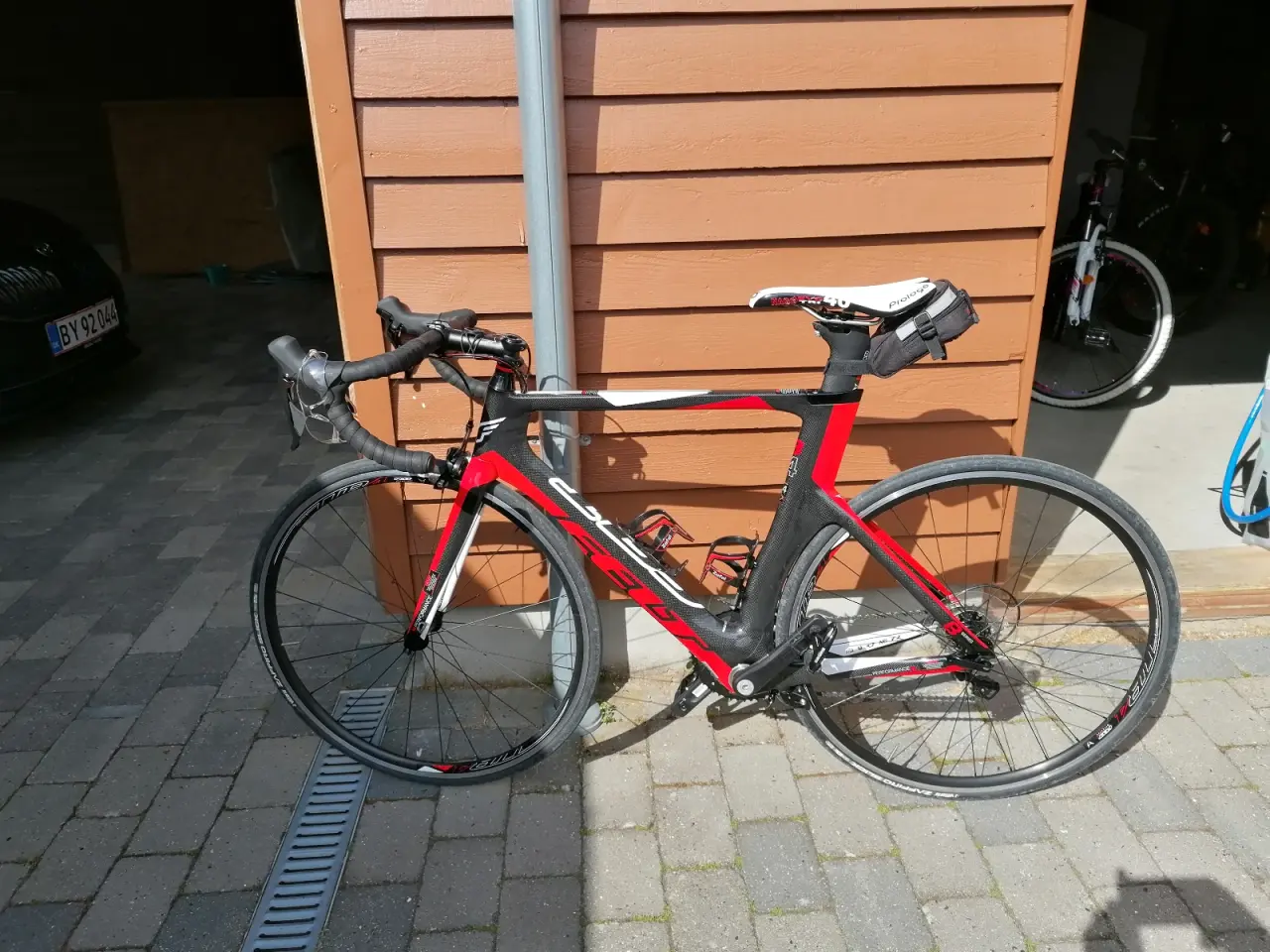 Billede 2 - Felt B14 racer/tricykel
