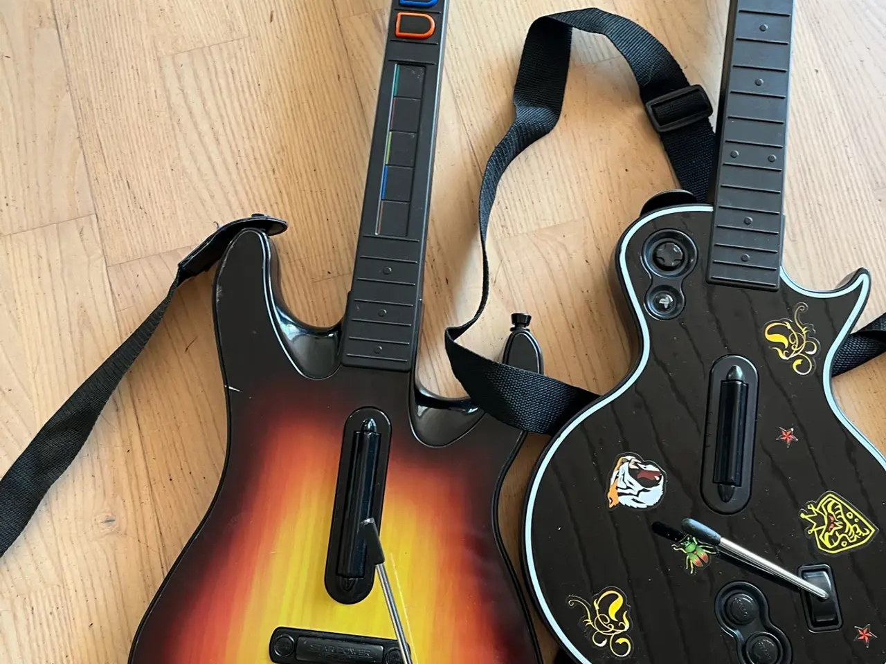 Billede 2 - PS3 med guitar og 37spil