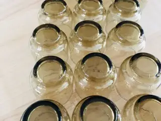 Lyngby glas 12 hvid vin og 3 st rød