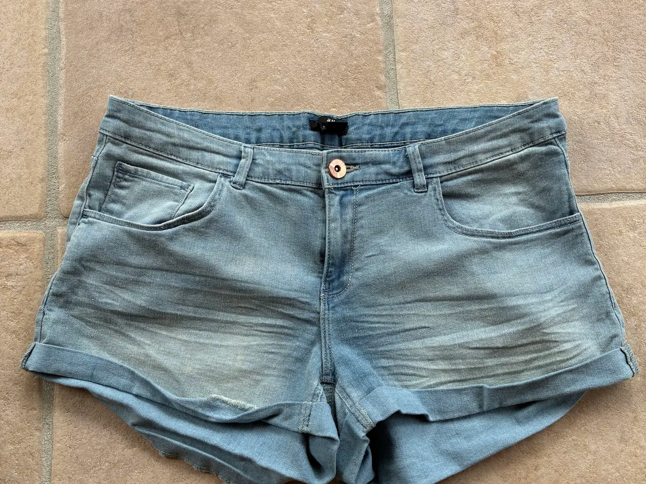 Billede 1 - H&M denim shorts str. 44