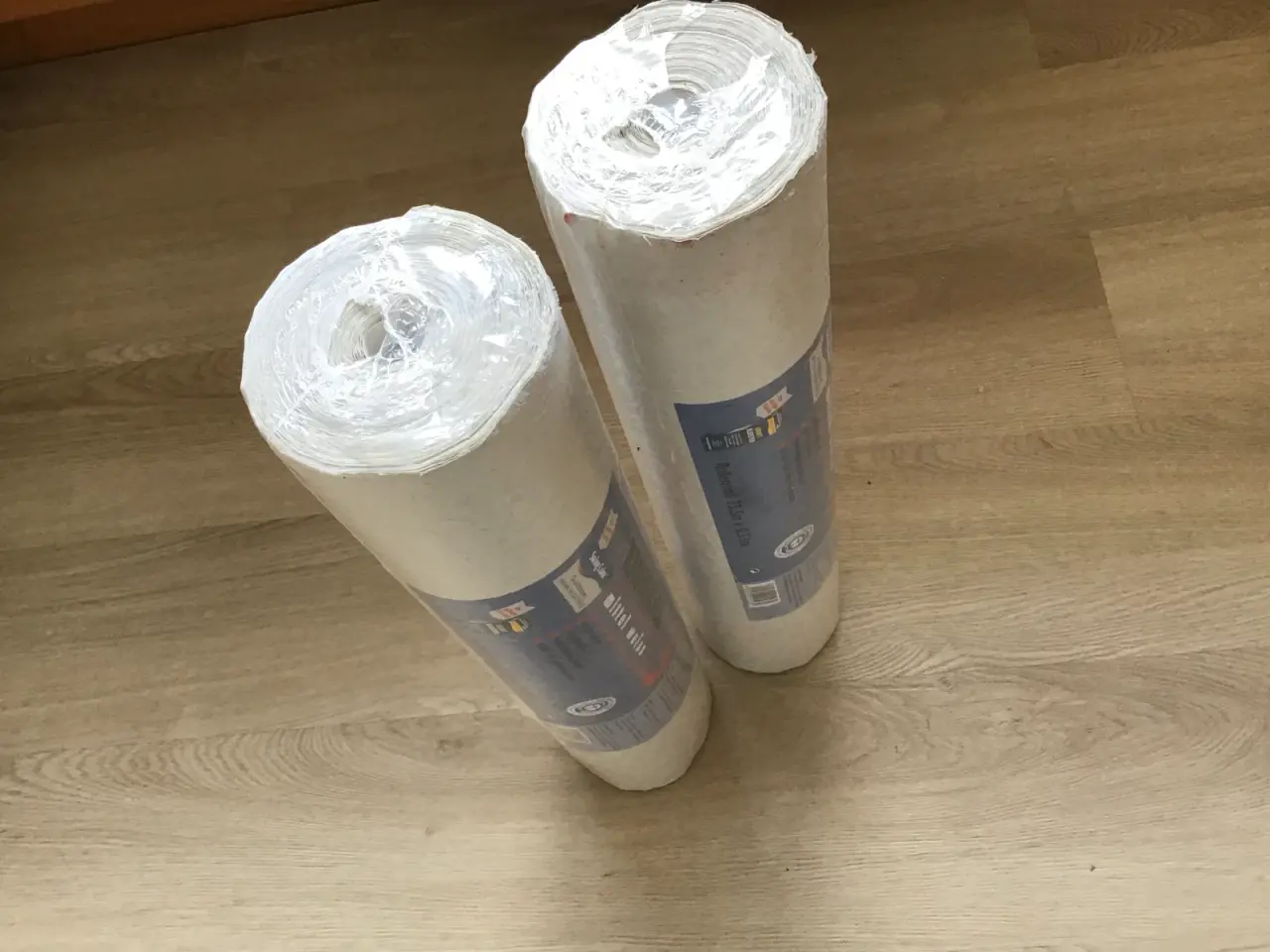 Billede 2 - Savsmuld tapet 33,5 meter pr. Rulle
