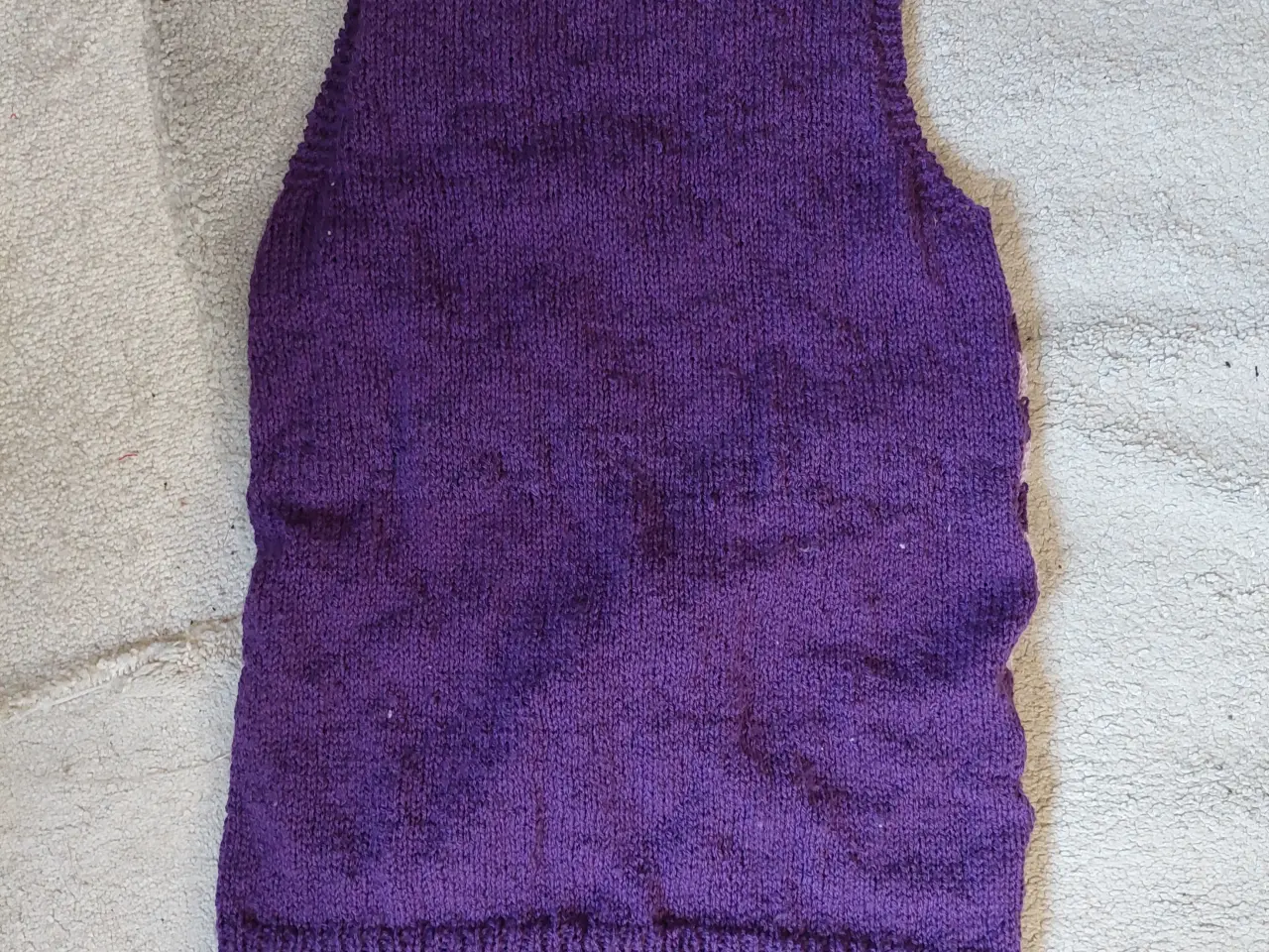 Billede 3 - Vest håndstrik str. XL