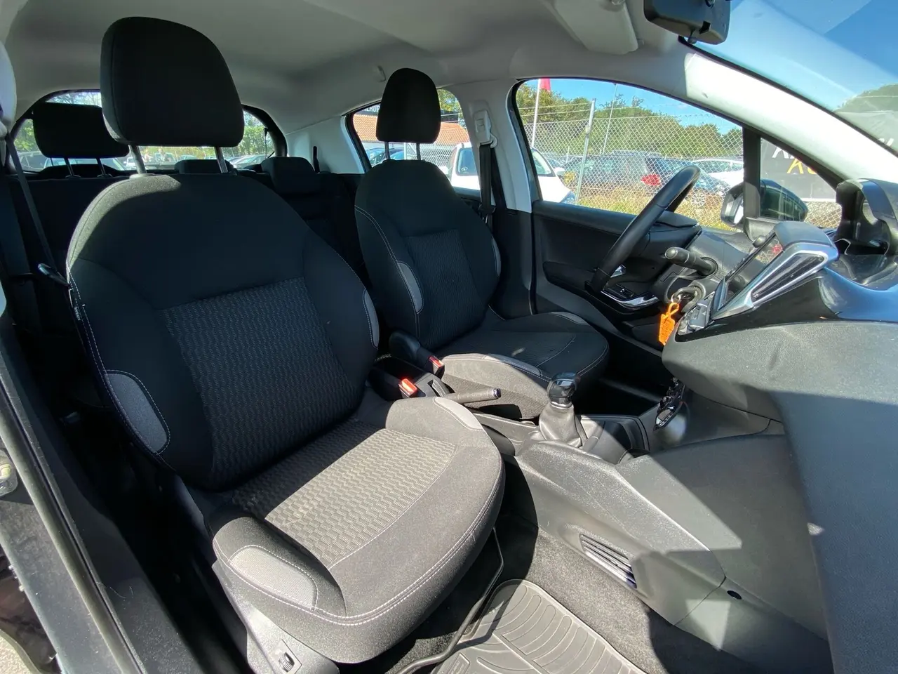 Billede 10 - Peugeot 208 1,2 VTi Plus+ 82HK 5d